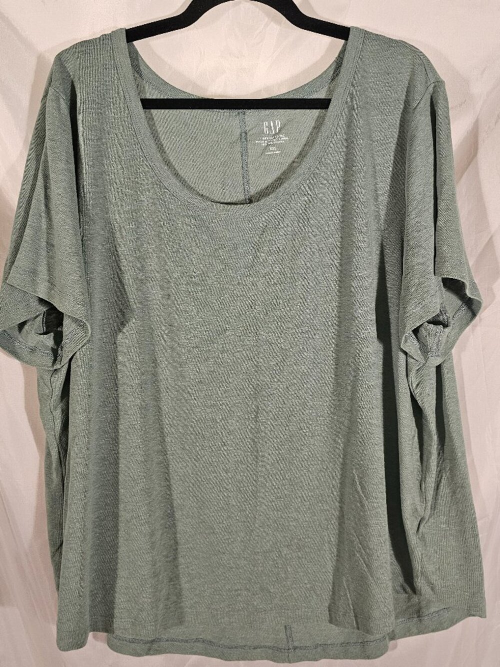 Gap linen blend sage t-shirt. Excellent condition. Size XXL.